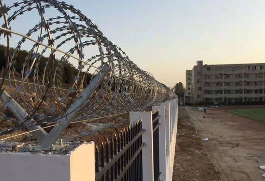 其他護(hù)欄網(wǎng)